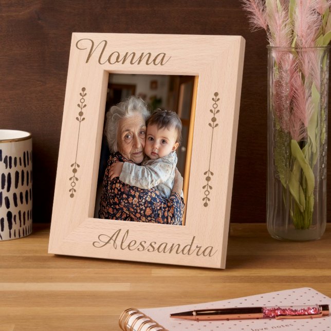 Nonna Personalized Engraved Frames (Nonna (Grandma) Personalized Engraved Wooden Frame - Gift for Italian Grandmother)