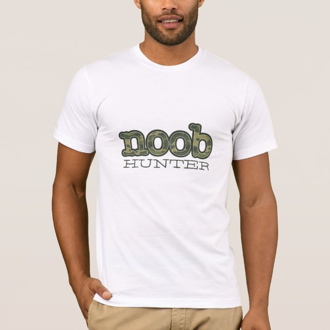 noob hunter T-Shirt (Front)
