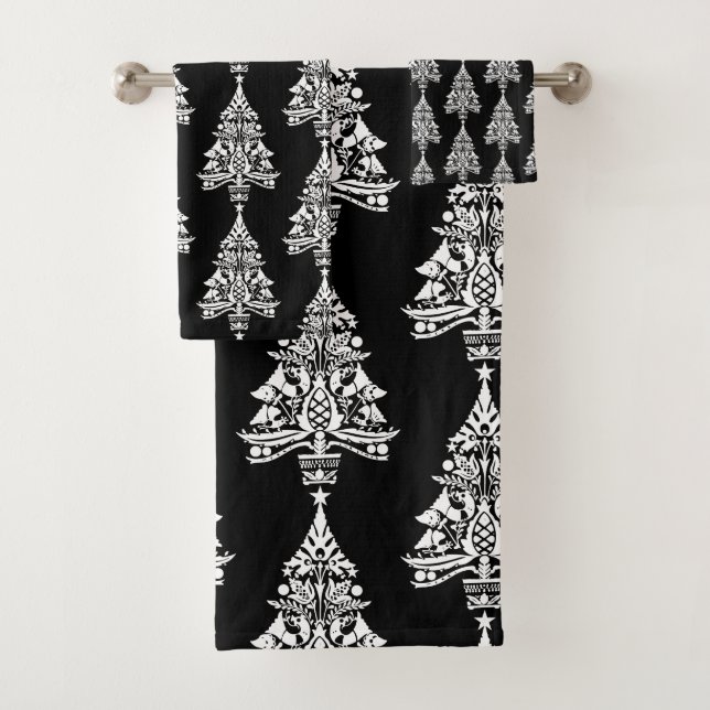 Nordic Scandinavian Christmas Tree Decorations Bath Towel Set (Insitu)