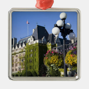 North America, Canada, British Columbia, 5 Metal Ornament