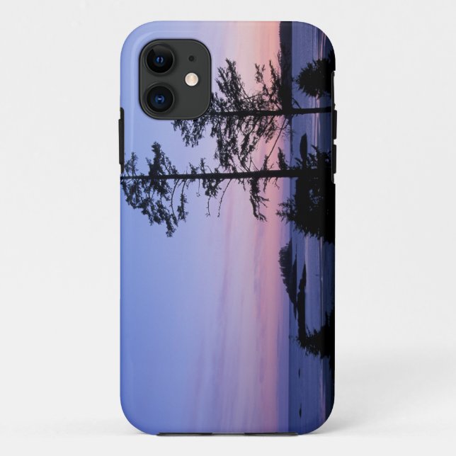 North America, Canada, Vancouver Island, trees Case-Mate iPhone Case (Back)