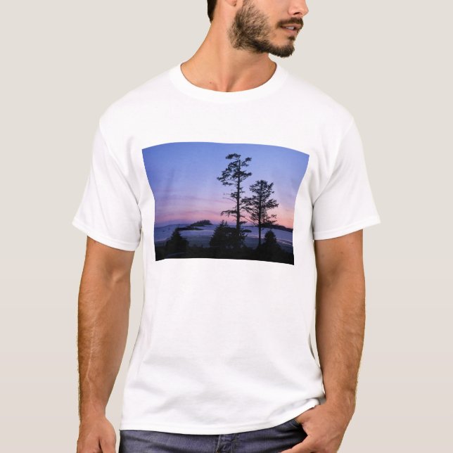 North America, Canada, Vancouver Island, trees T-Shirt (Front)