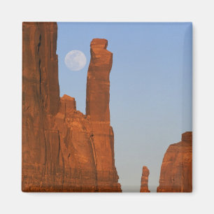 North America, U.S.A., Utah, Monument Valley, 2 Magnet