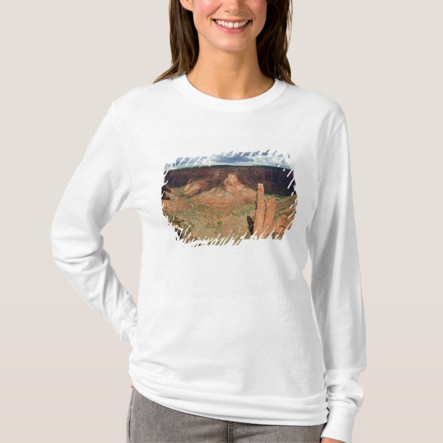 North America, USA, Arizona, Navajo Indian 6 T-Shirt (Front)