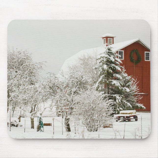 North America, USA, WA, Whidbey Island. Mouse Pad (Front)