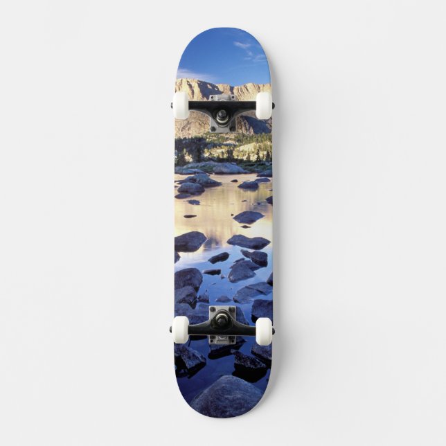 North America, USA, Wyoming, Yellowstone 3 Skateboard (Front)