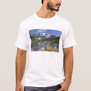 North America, Washington, Cascades. Mt. Shuksan T-Shirt