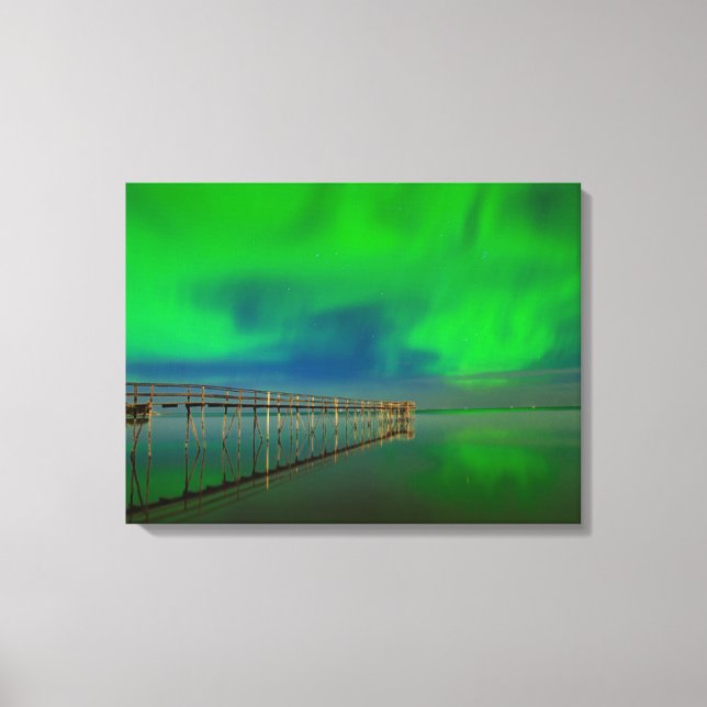 Northern Lights | Lake Winnipeg Canada, Manitoba Canvas Print (Front)