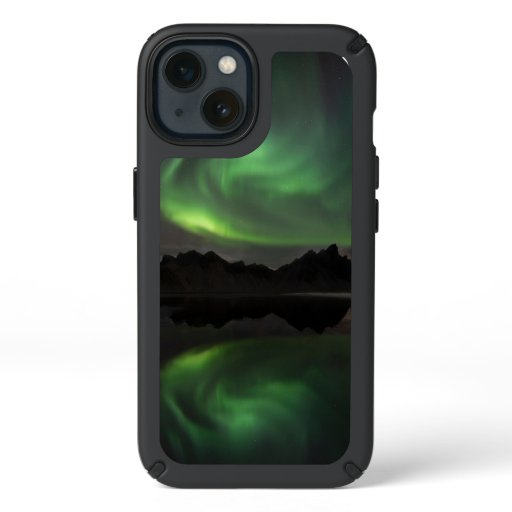 Northern Lights | Vestrahorn Beach Hofn, Iceland Speck iPhone 13 Case