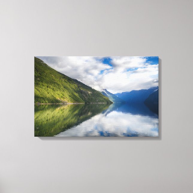Norway landscape canvas print (Front)