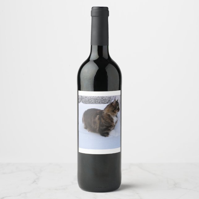 norwegian forest cat in snow wine label (Front)