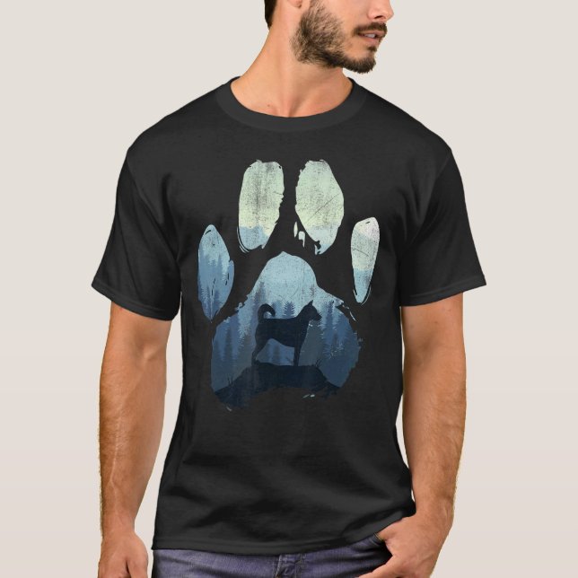 Norwegian Lundehund Dog Paw Mom Dad Mountains T-Shirt (Front)