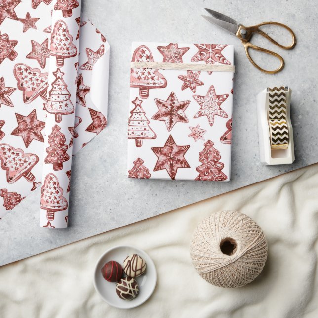 Nostalgic Christmas Red Wrapping Paper (Crafts)