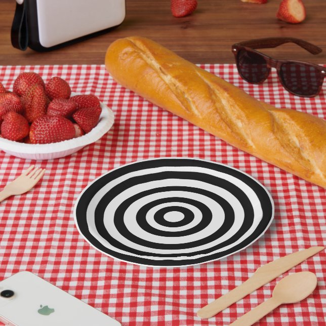 Novelty Black and White Bullseyes Circles Paper Plates (Picnic)