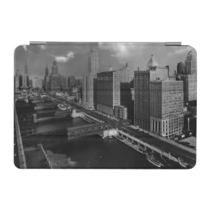 November 1939:  The city of Chicago iPad Mini Cover