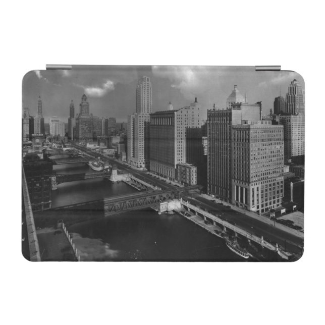 November 1939:  The city of Chicago iPad Mini Cover (Horizontal)