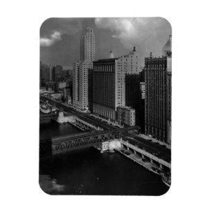 November 1939:  The city of Chicago Magnet