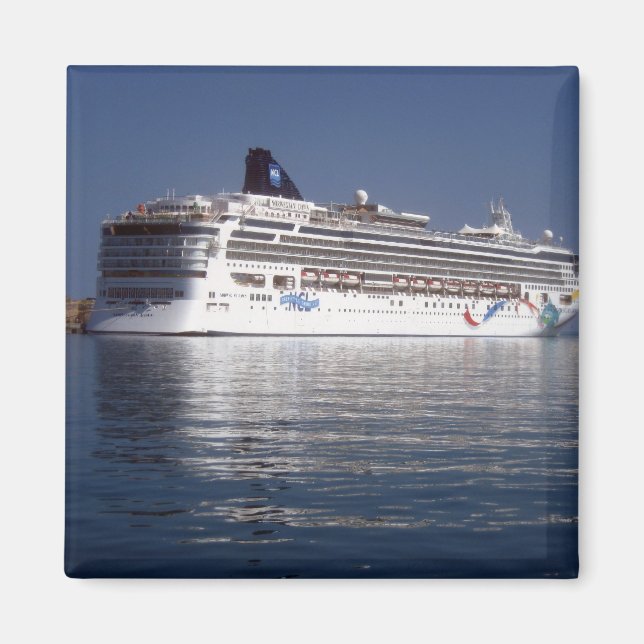 Nowegian Dawn Magnet (Front)