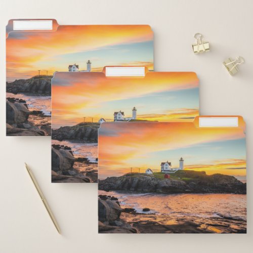 Nubble Light File Folder