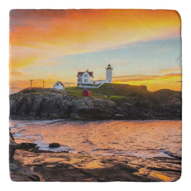 Nubble Light Trivet (Front)