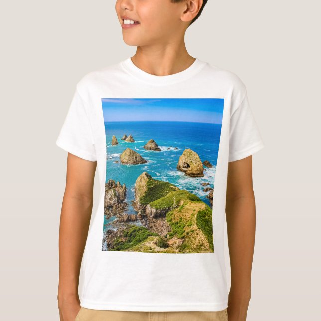 Nugget Point islets, New Zealand T-Shirt (Front)