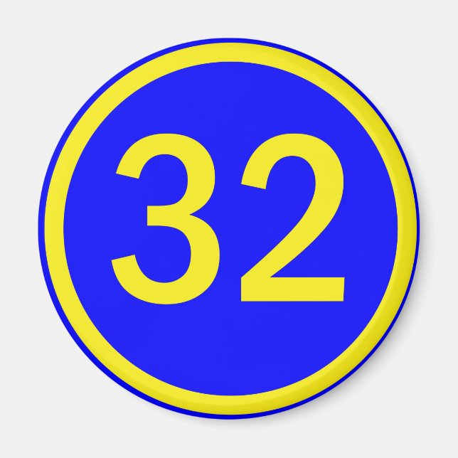 number 32 in a circle magnet (Front)