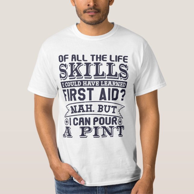 Nurse Hospital Nurse Ambulance Gift T-Shirt (Front)