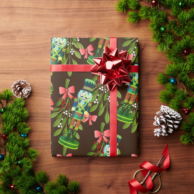 Nutcracker Soldiers & Mistletoe Wrapping Paper (Holiday Gift)