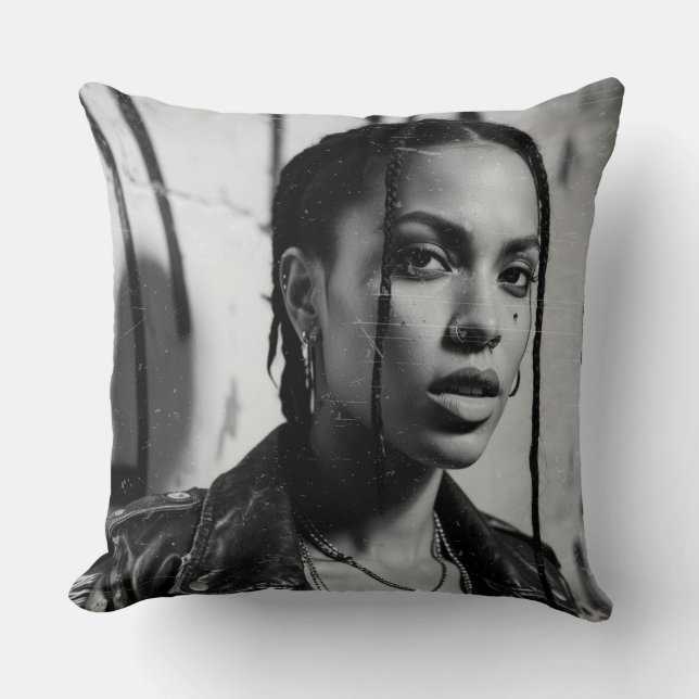 NY90 street portraits Throw Pillow (Front)
