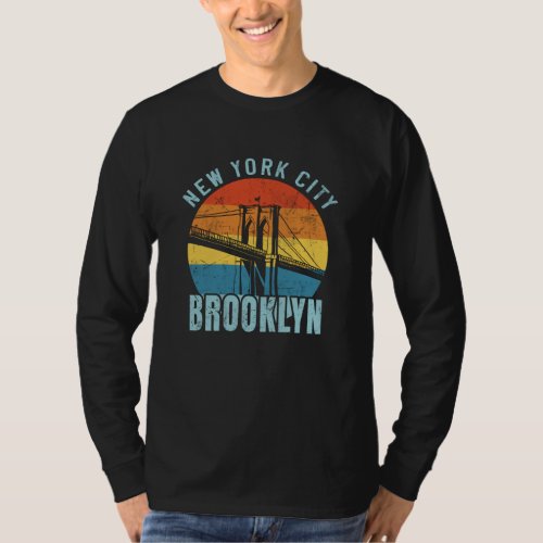 NYC Brooklyn Bridge Retro T_Shirt