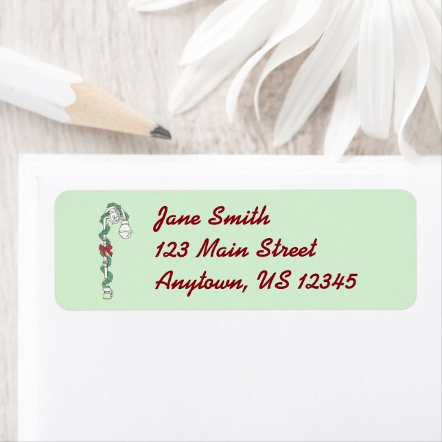 NYC Christmas Street Lamp Holly New York City Label (Insitu)
