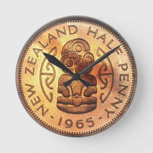 NZ New Zealand Half Penny Tiki Clock