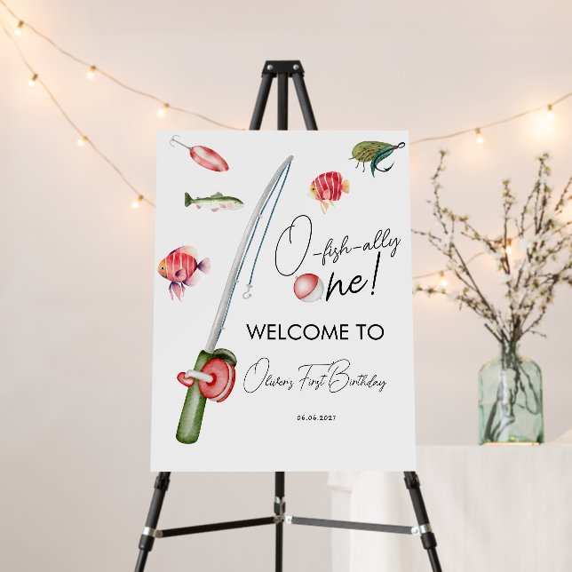 o fish ally one 1st birthday welcome foam board (In Situ (Stand))