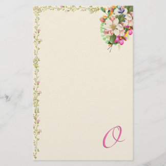 O Monogram Floral Bouquet Stationery