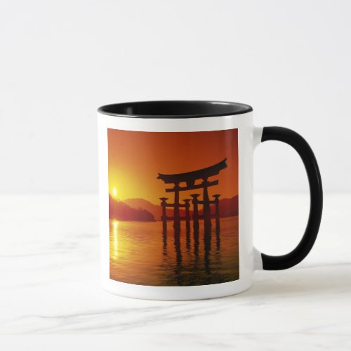 O_Torii Gate Itsukushima shrine Miyajima Mug