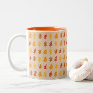 Oak Leaves Pattern Two-Tone Coffee Mug