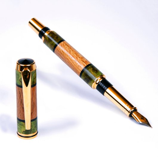 Oak with Green Box Elder Baron Gold Fountain Pen (Front)