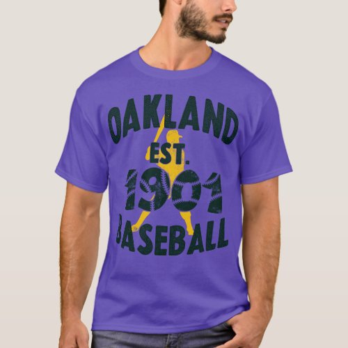 Oakland Baseball Est 1901 Baseball Batter Vintage T_Shirt