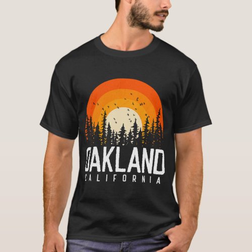 Oakland California CA  Vintage 70s 80s 90s Retro   T_Shirt