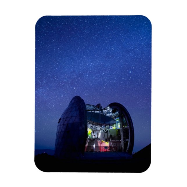 Observatory Cal Tech Submilimeter | Hawaii Magnet (Vertical)