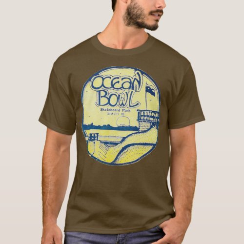 Ocean bowl skateboard park design T_Shirt