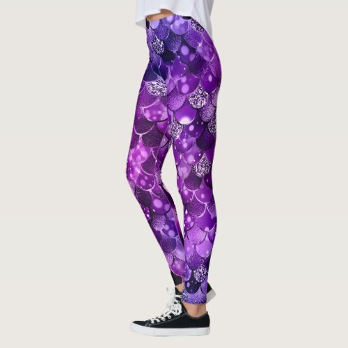 Ocean Glamour Colorful Fish Scales Pattern Leggings