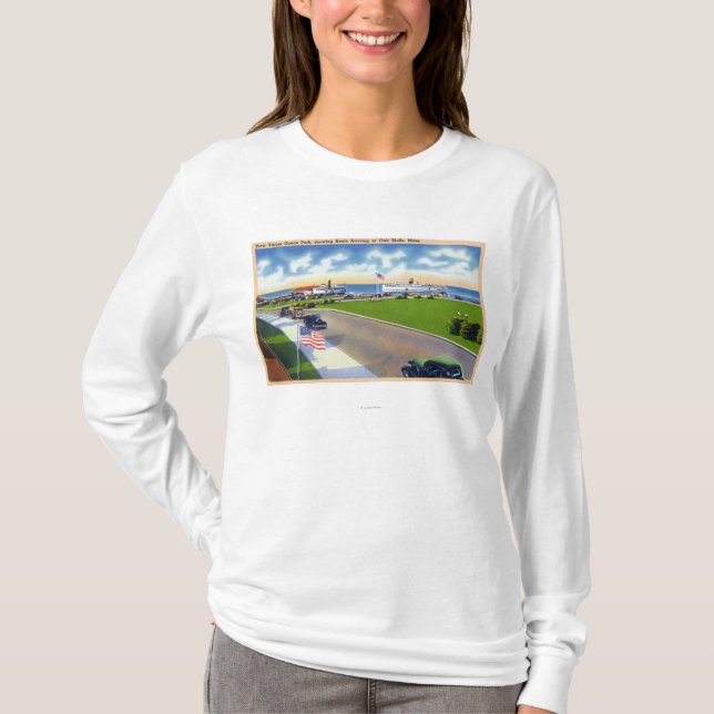 Ocean Park View of Boats Arriving at Harbor T-Shirt (Front)