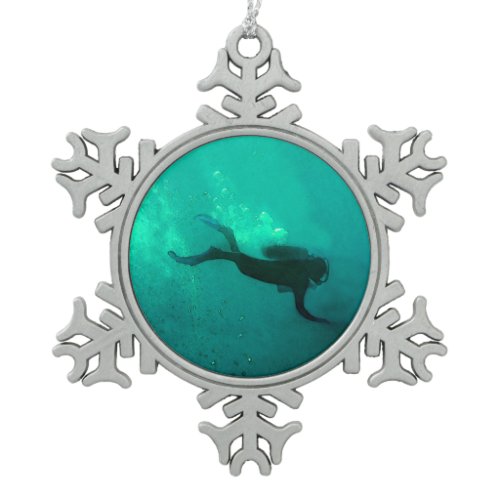 Ocean Scuba Diver Snowflake Pewter Christmas Ornament