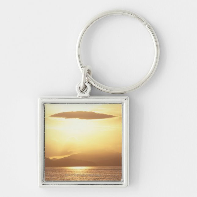 Ocean sunset keychain (Front)