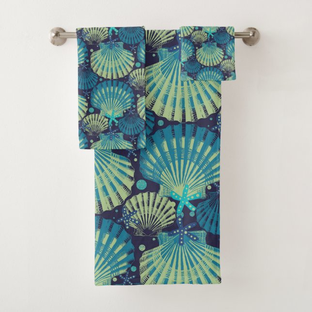 Ocean Treasures bioluminescence Bath Towel Set (Insitu)