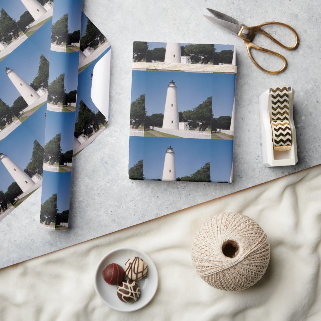 Ocracoke Lighthouse Wrapping Paper (Crafts)