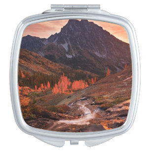 October Light on Headlight Basin Mirror For Makeup