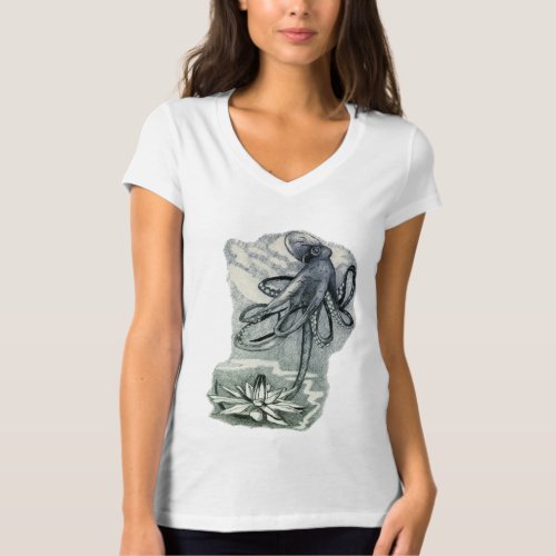 Octopus and water lily with clouds T_Shirt