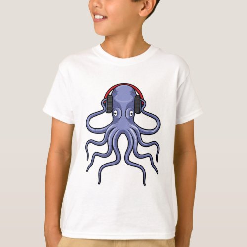 Octopus at Music with Headphone T_Shirt